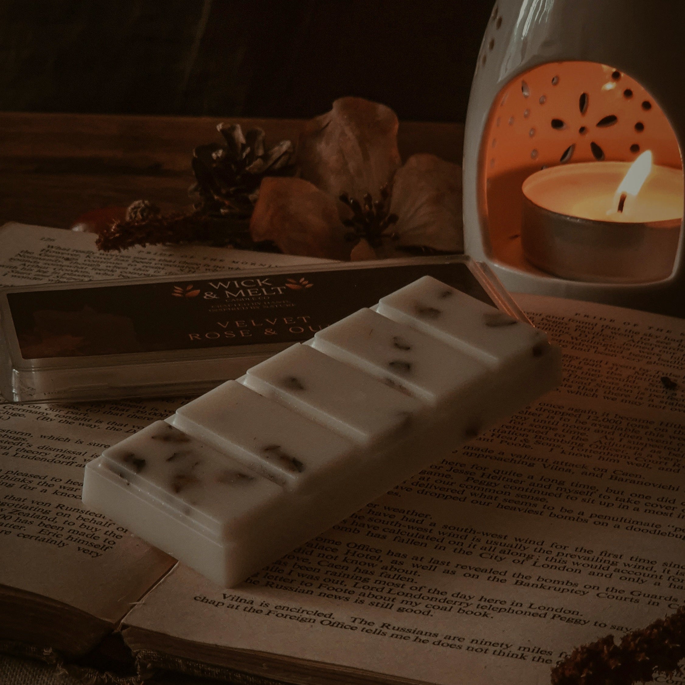 Velvet Rose & Oud Wax Melts